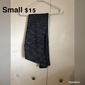 Maternity workout leggings